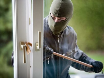 crime-home-burglar